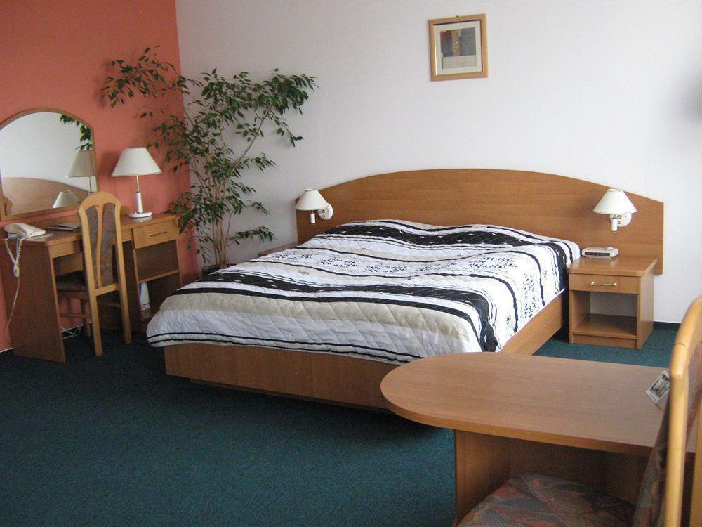 Hotel Gromada Medical Spa Busko-Zdrój Εξωτερικό φωτογραφία