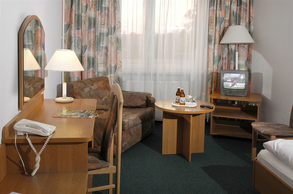 Hotel Gromada Medical Spa Busko-Zdrój Εξωτερικό φωτογραφία
